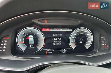 Внедорожник / Кроссовер Audi Q7 2021 в 