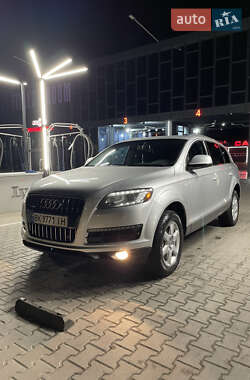 Внедорожник / Кроссовер Audi Q7 2014 в Ровно
