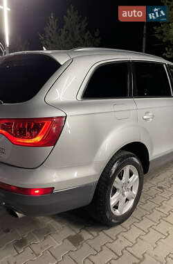 Позашляховик / Кросовер Audi Q7 2014 в 