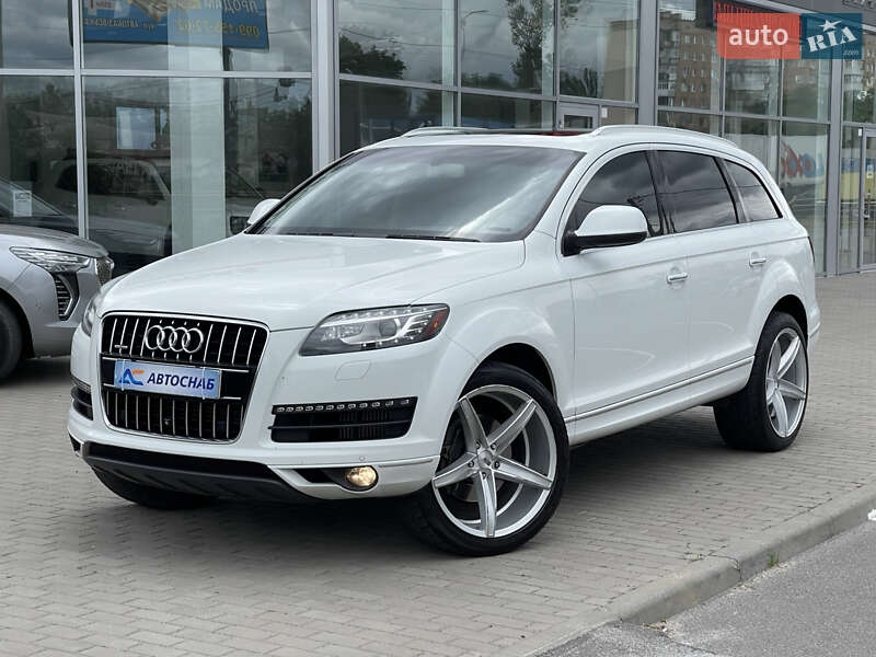 Внедорожник / Кроссовер Audi Q7 2013 в Полтаве