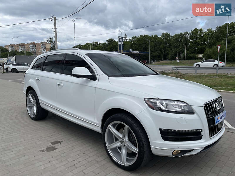 Внедорожник / Кроссовер Audi Q7 2013 в Полтаве