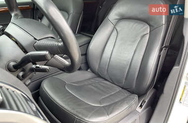 Позашляховик / Кросовер Audi Q7 2013 в 