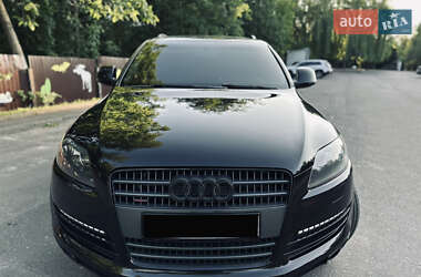 Внедорожник / Кроссовер Audi Q7 2009 в 