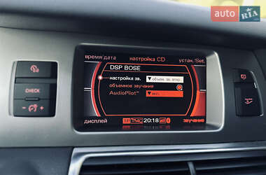 Внедорожник / Кроссовер Audi Q7 2009 в 