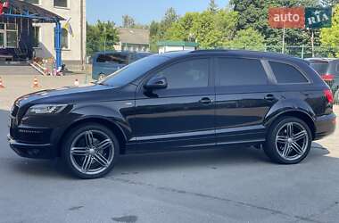 Внедорожник / Кроссовер Audi Q7 2014 в 