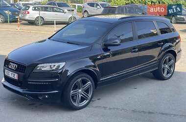 Внедорожник / Кроссовер Audi Q7 2014 в 