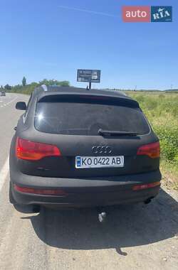 Позашляховик / Кросовер Audi Q7 2006 в 
