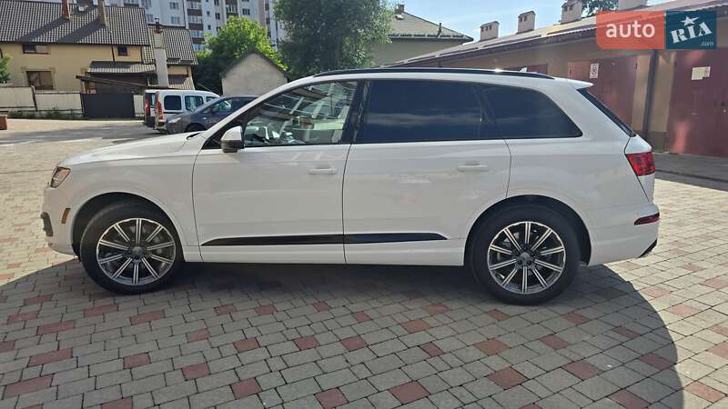Внедорожник / Кроссовер Audi Q7 2016 в Ивано-Франковске