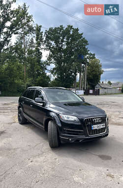 Позашляховик / Кросовер Audi Q7 2013 в 