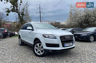 Внедорожник / Кроссовер Audi Q7 2014 в 