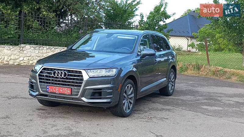 Внедорожник / Кроссовер Audi Q7 2018 в Збараже