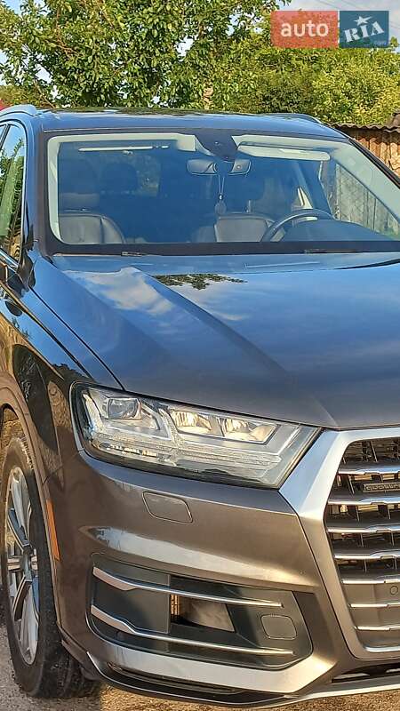 Внедорожник / Кроссовер Audi Q7 2018 в Збараже