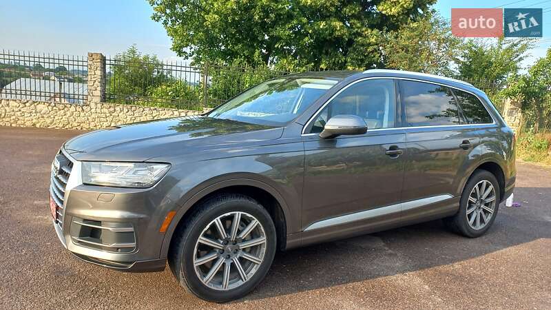 Внедорожник / Кроссовер Audi Q7 2018 в Збараже