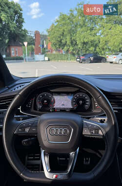 Внедорожник / Кроссовер Audi Q7 2023 в 