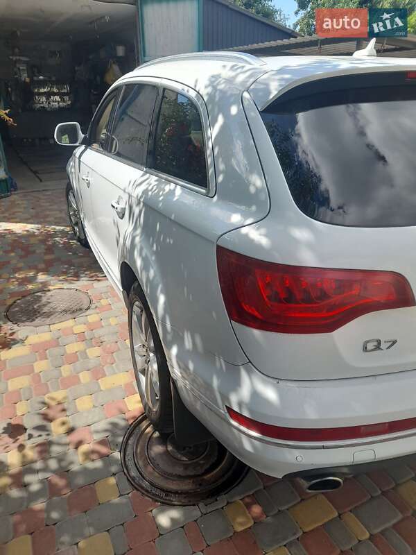 Позашляховик / Кросовер Audi Q7 2015 в Білій Церкві