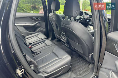 Внедорожник / Кроссовер Audi Q7 2020 в 