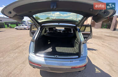 Позашляховик / Кросовер Audi Q7 2006 в 