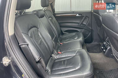 Позашляховик / Кросовер Audi Q7 2006 в 