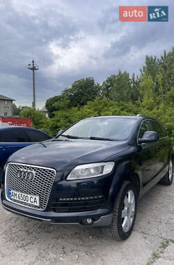 Позашляховик / Кросовер Audi Q7 2006 в 