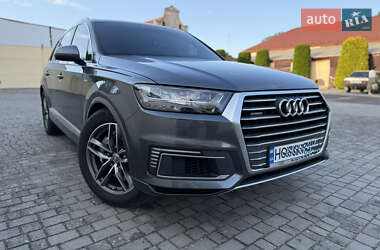 Внедорожник / Кроссовер Audi Q7 2018 в Жовкве
