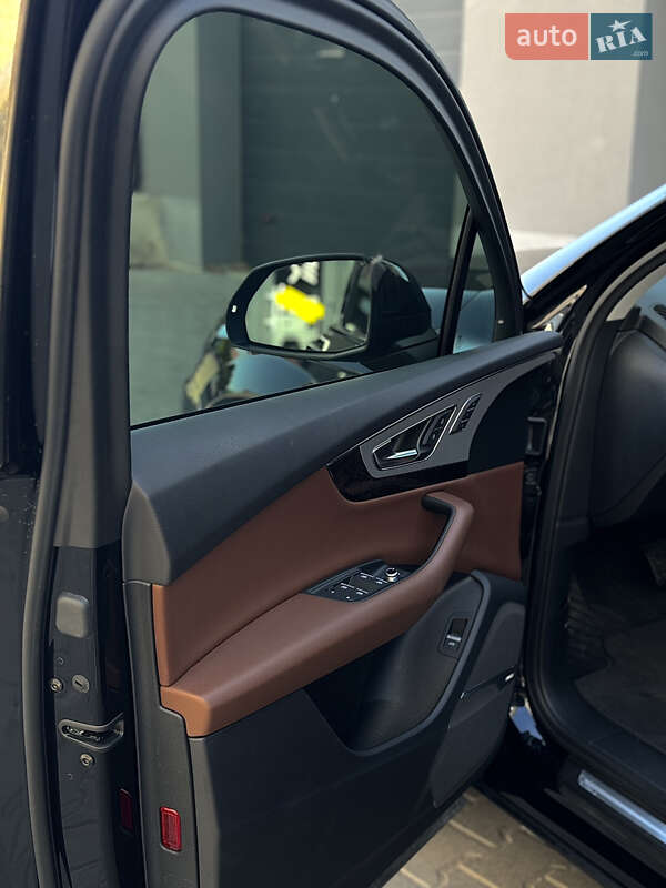 Внедорожник / Кроссовер Audi Q7 2019 в Ивано-Франковске