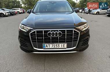 Внедорожник / Кроссовер Audi Q7 2020 в 