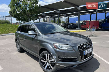 Позашляховик / Кросовер Audi Q7 2015 в 