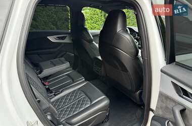 Внедорожник / Кроссовер Audi Q7 2020 в 