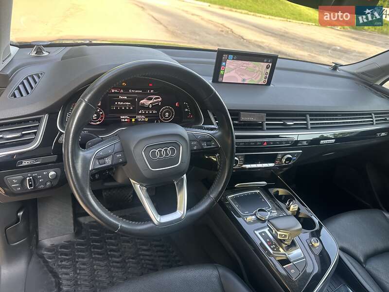 Внедорожник / Кроссовер Audi Q7 2017 в Львове