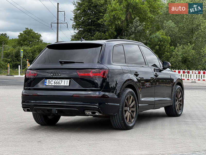 Внедорожник / Кроссовер Audi Q7 2016 в Львове