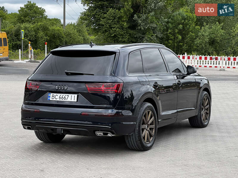 Внедорожник / Кроссовер Audi Q7 2016 в Львове