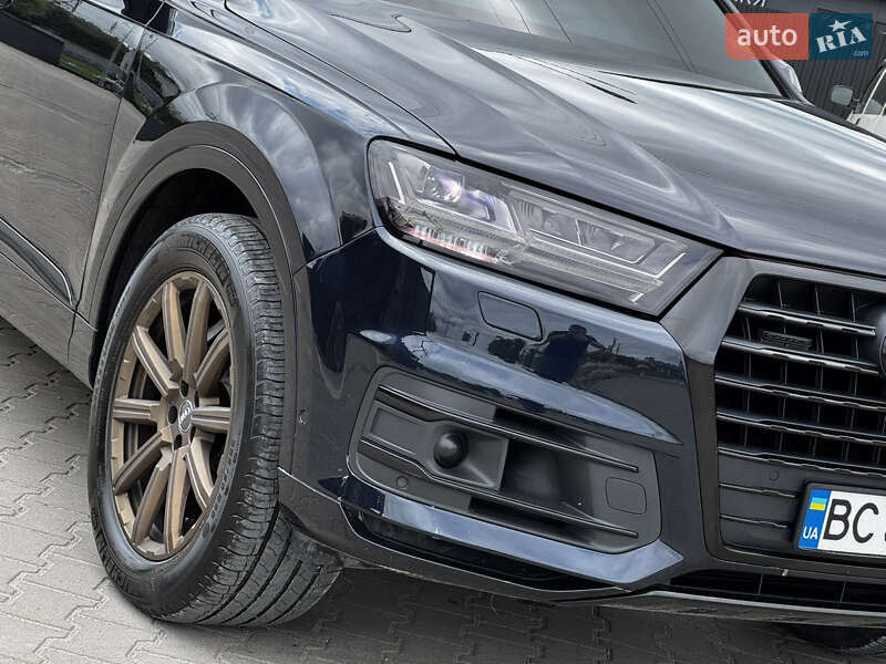 Внедорожник / Кроссовер Audi Q7 2016 в Львове