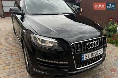 Внедорожник / Кроссовер Audi Q7 2013 в 