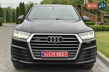 Внедорожник / Кроссовер Audi Q7 2017 в 