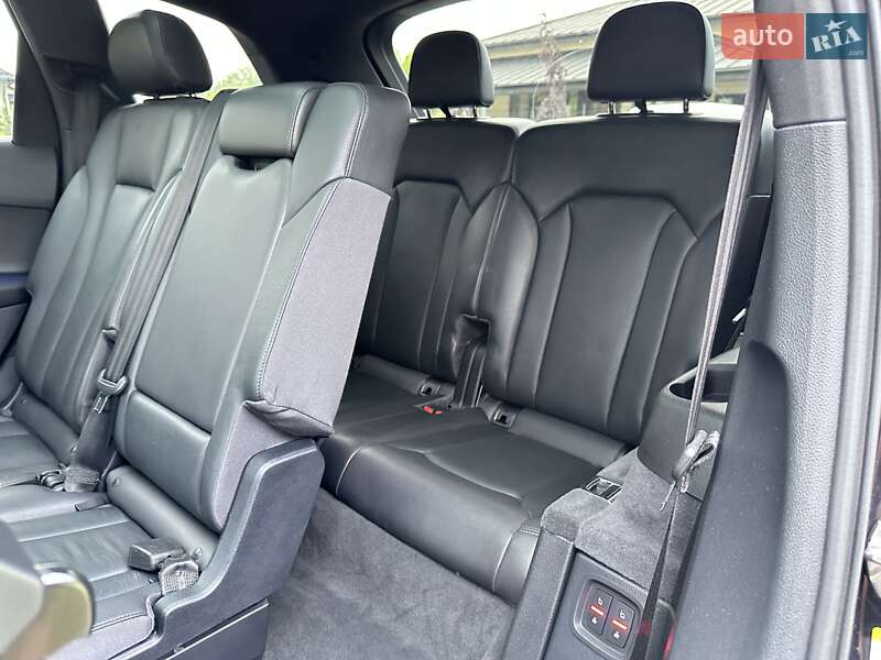 Внедорожник / Кроссовер Audi Q7 2017 в Львове фото 91 Внедорожник / Кроссовер Audi Q7 2017 в Львове