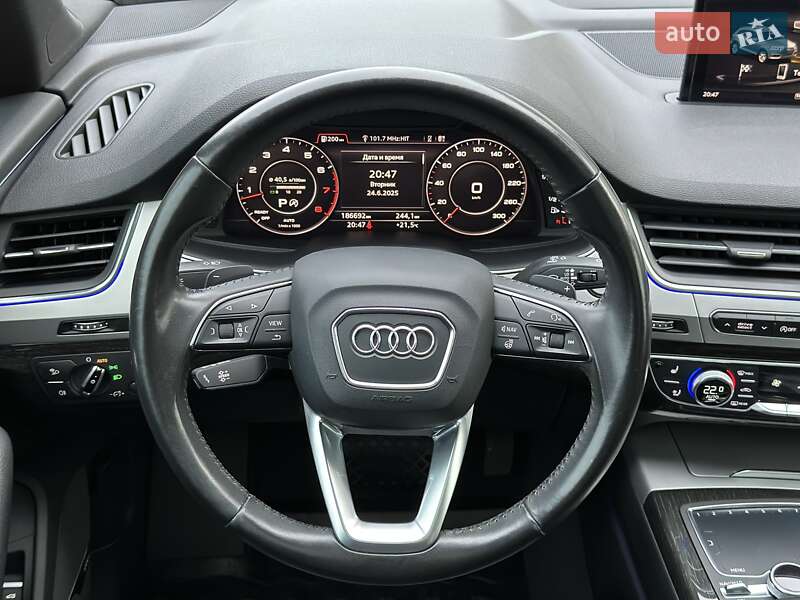 Внедорожник / Кроссовер Audi Q7 2017 в Львове фото 125 Внедорожник / Кроссовер Audi Q7 2017 в Львове