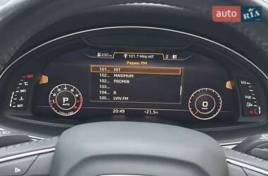 Внедорожник / Кроссовер Audi Q7 2017 в 