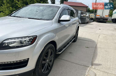 Внедорожник / Кроссовер Audi Q7 2013 в 