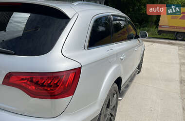 Внедорожник / Кроссовер Audi Q7 2013 в 