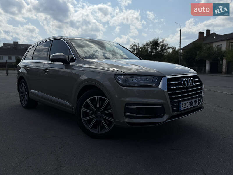 Внедорожник / Кроссовер Audi Q7 2016 в Виннице