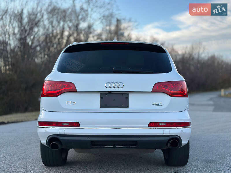 Позашляховик / Кросовер Audi Q7 2014 в Вінниці