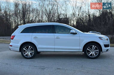 Внедорожник / Кроссовер Audi Q7 2014 в 