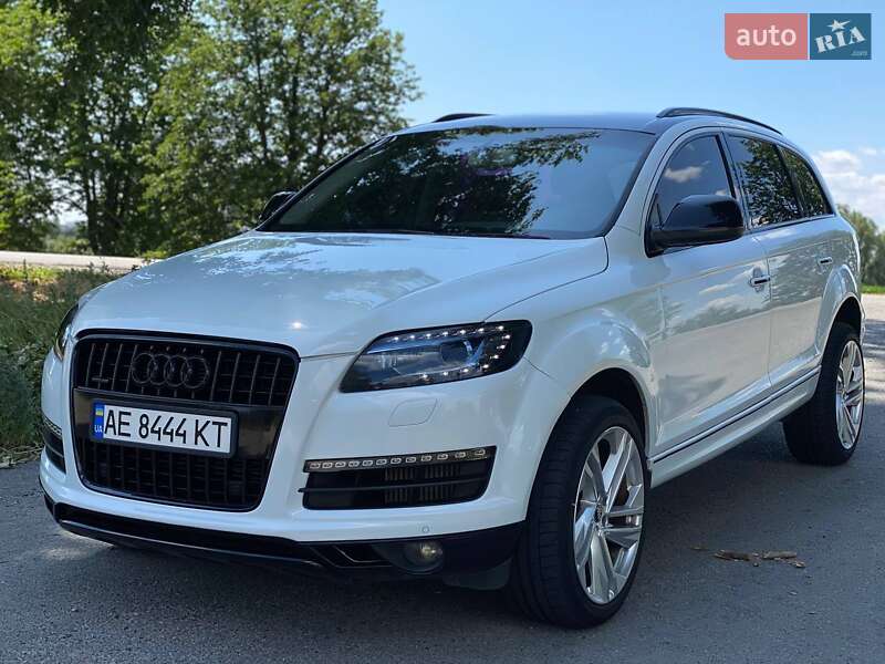 Внедорожник / Кроссовер Audi Q7 2013 в Днепре