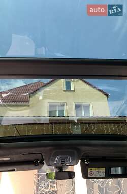 Внедорожник / Кроссовер Audi Q7 2016 в 