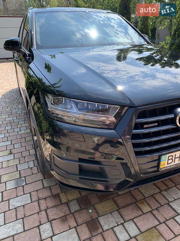 Внедорожник / Кроссовер Audi Q7 2016 в Одессе