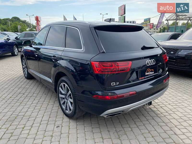 Внедорожник / Кроссовер Audi Q7 2016 в Львове