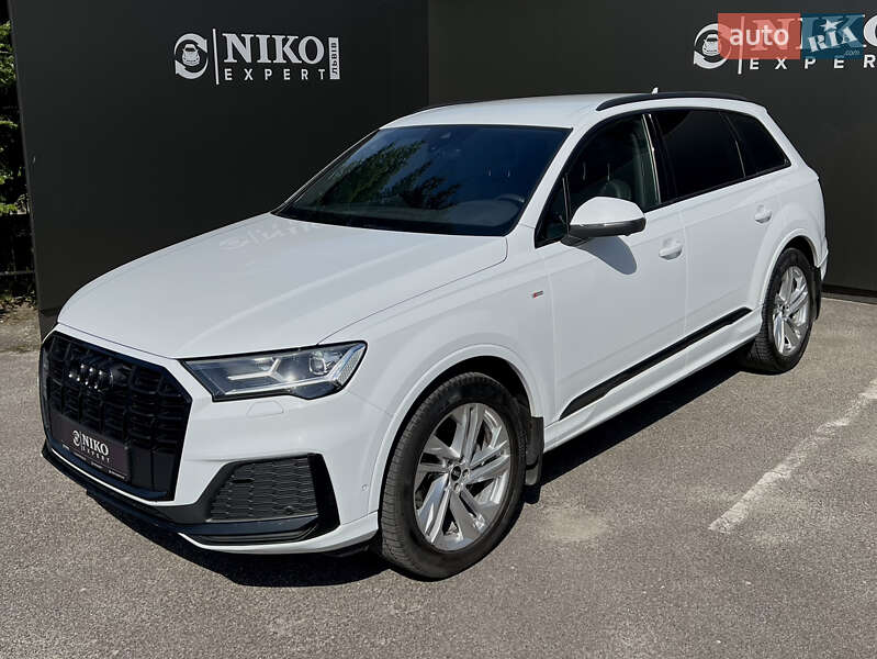Внедорожник / Кроссовер Audi Q7 2022 в Львове