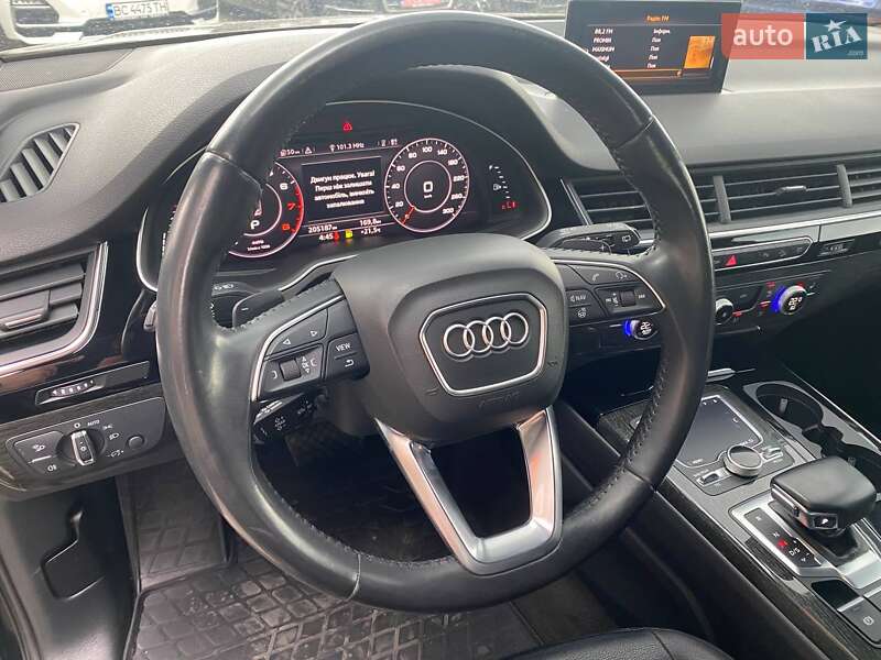 Внедорожник / Кроссовер Audi Q7 2018 в Львове