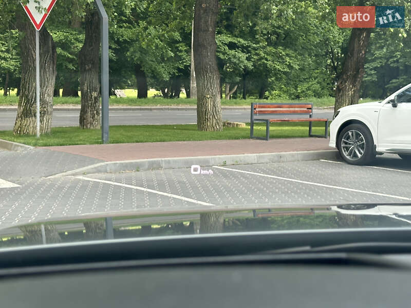 Внедорожник / Кроссовер Audi Q7 2016 в Хмельницком