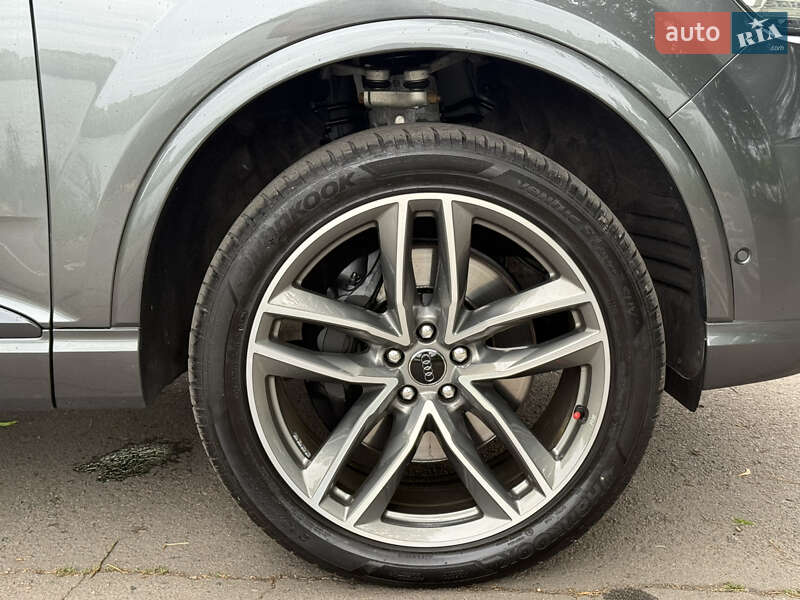 Внедорожник / Кроссовер Audi Q7 2017 в Ровно фото 13 Внедорожник / Кроссовер Audi Q7 2017 в Ровно